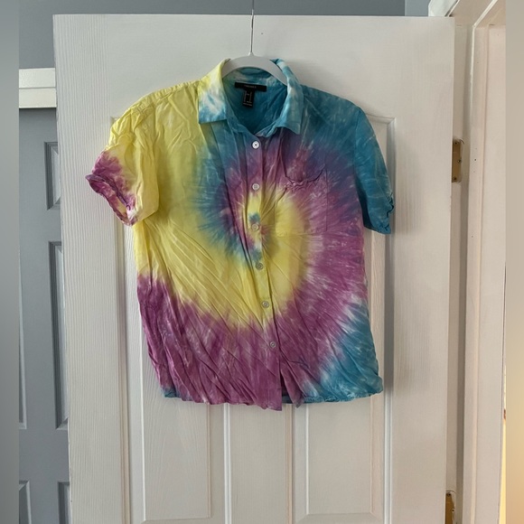 Forever 21 Size Small 6 Top & Sweater Bundle - Picture 16 of 16